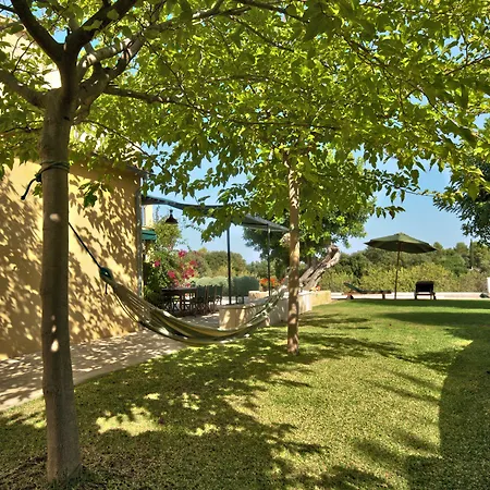 Alzina Villa